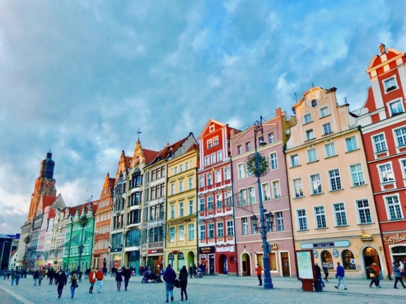 Poland: changes to eu blue card and work permit rules